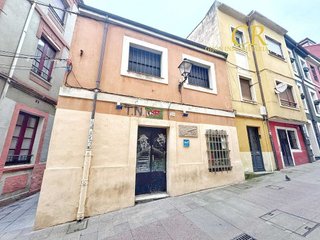 Piso en venta en Cimadevilla en Gijón