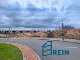 Terreno en venta en Hervencias en Ávila