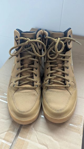 Botas Nike Beige/Marrón Talla 42.5