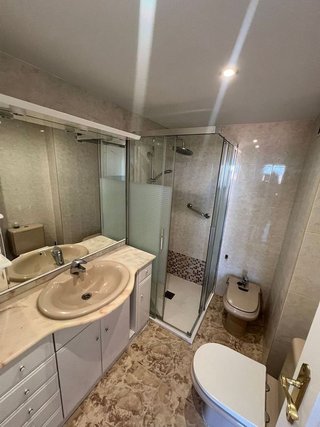 Piso en alquiler en Peñagrande en Madrid