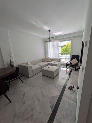 Piso en alquiler en La Dama de Noche-La Alzambra en Marbella