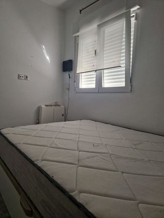 Piso en alquiler en Valdeacederas en Madrid