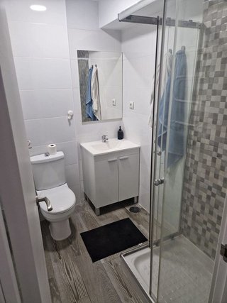 Piso en alquiler en Valdeacederas en Madrid