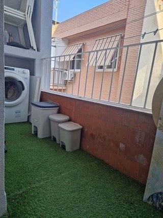 Piso en alquiler en Valdeacederas en Madrid