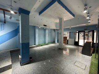 Local comercial en alquiler en Arenal en Sevilla