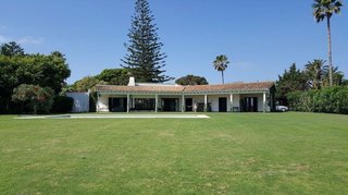 Chalet en alquiler en Sotogrande Costa en San Roque