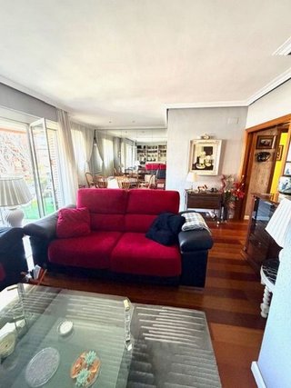 Piso en venta en Valdezarza en Madrid
