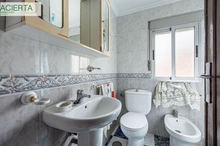 Piso en venta en Barrio de Zaidín en Granada
