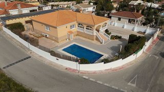 Chalet en venta en Busot