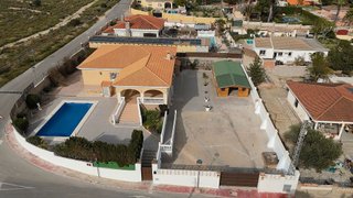 Chalet en venta en Busot