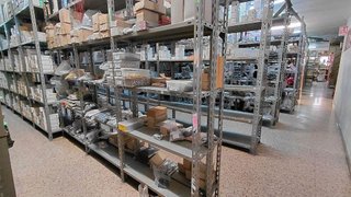 Local comercial en alquiler en Las Cruces en Villena