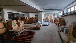 Local comercial en alquiler en Las Cruces en Villena