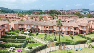 Casa adosada en venta en Alcorrín en Manilva