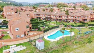 Casa adosada en venta en Alcorrín en Manilva