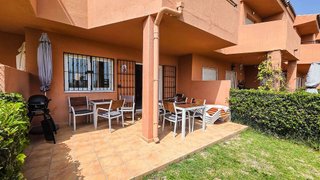 Casa adosada en venta en Alcorrín en Manilva