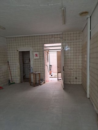 Local comercial en venta en El Cabanyal- El Canyamelar en Valencia