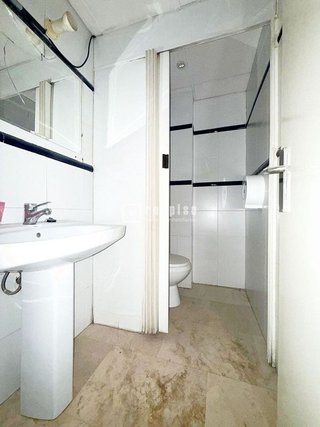 Local comercial en venta en La Serna en Fuenlabrada