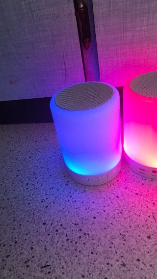 Altavoz Bluetooth con Luz LED