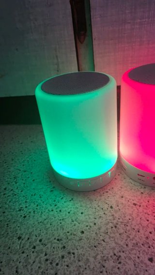 Altavoz Bluetooth con Luz LED