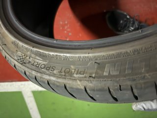 Michelin Pilot Sport 4 225/40 R18 92Y