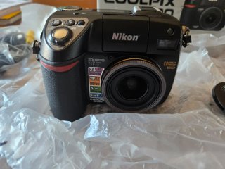 Nikon COOLPIX 8400 Fotocamera Digitale