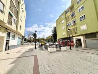 Piso en venta en Zona Hispanidad-Vivar Téllez en Vélez-Málaga