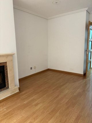 Piso en venta en Piscinas en Villarreal