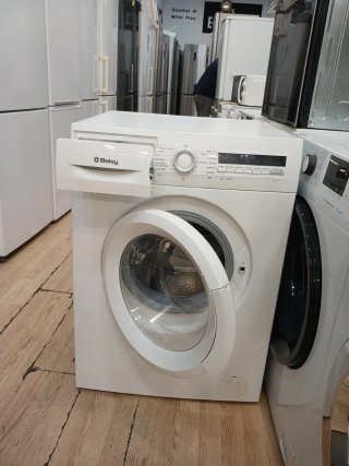 Lavadora Balay 6kg 1000rpm
