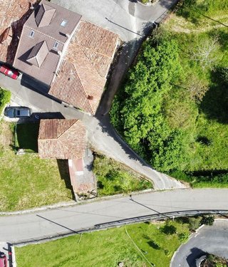 Casa adosada en venta en Piloña