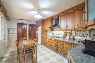 Chalet en venta en Vegas del Genil