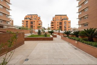 Piso en venta en Avda. Federico Garcia Lorca - Nueva Estación Autobuses en Granada