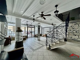 Local comercial en venta en Centro en Laredo