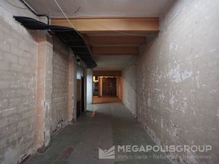 Local comercial en alquiler en Navas en Barcelona