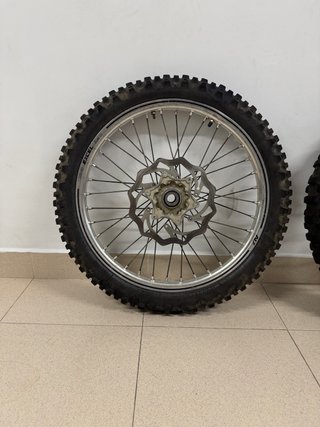 Llanta 21 KTM Excel