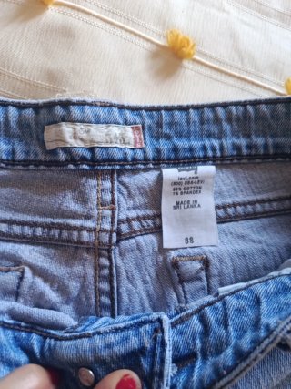 Camiseta Levi's Talla M + Pantalón Vaquero