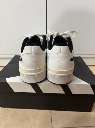 Zapatillas Adidas Forum Blancas y Negras 44 2/3