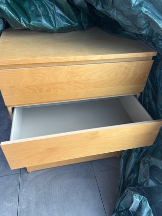 Cómoda Ikea 4 cajones madera clara