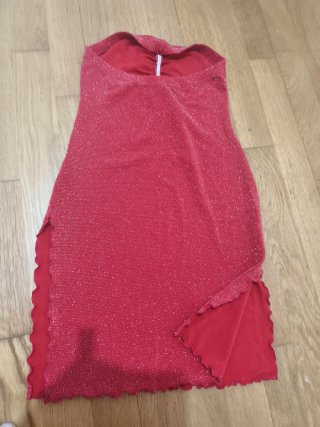Vestido brillante rojo