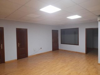 Oficina en alquiler en Centro en Cáceres
