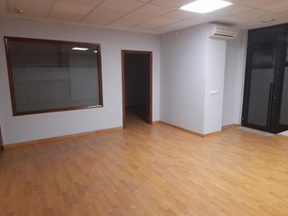 Oficina en alquiler en Centro en Cáceres