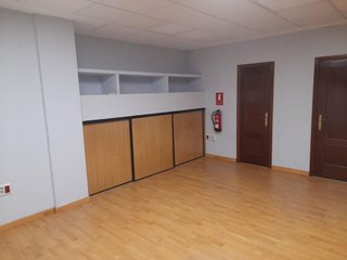 Oficina en alquiler en Centro en Cáceres