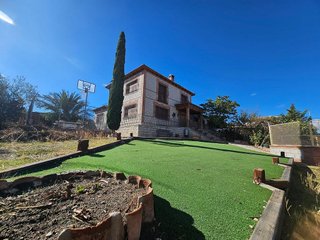 Chalet en venta en Navahermosa