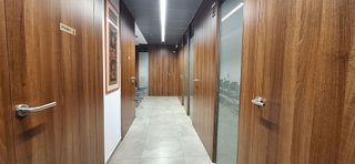 Local comercial en alquiler en Les Tres Torres en Barcelona
