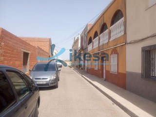 Casa adosada en venta en Este en Mérida