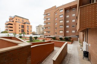 Piso en venta en Avda. Federico Garcia Lorca - Nueva Estación Autobuses en Granada