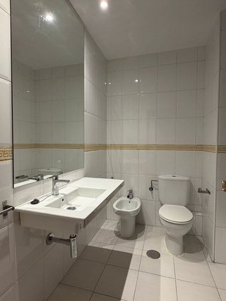 Piso en alquiler en Sector Sur  - La Palmera - Reina Mercedes en Sevilla