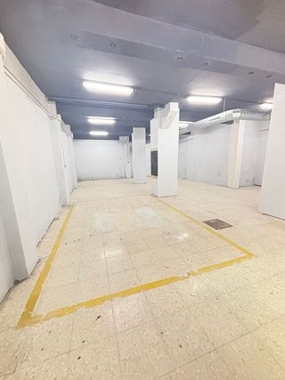 Local comercial en venta en Nou Moles en Valencia