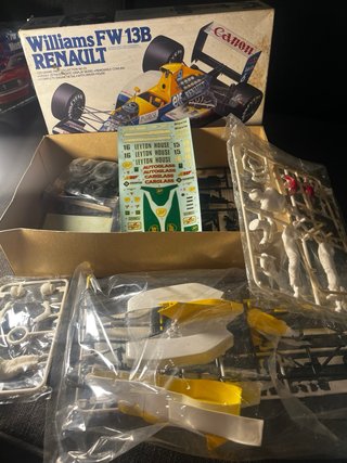 Maqueta Tamiya Williams FW 13B Renault 1/20