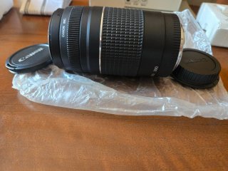 Canon EF 75-300mm f/4-5.6 III