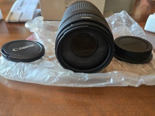 Canon EF 75-300mm f/4-5.6 III